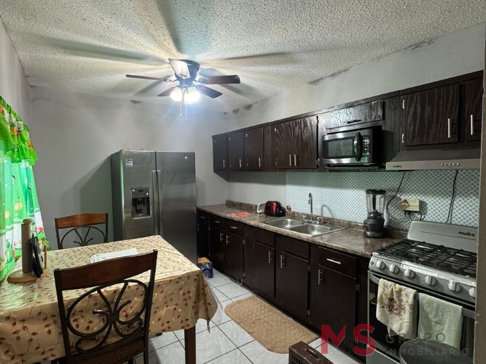 07209d48-f0c7-4516-bc8f-fbad5e0aaf89