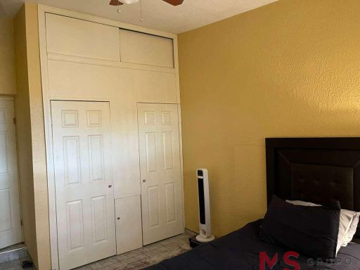 closet1